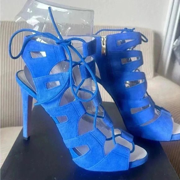 Brand New Size 9 ShoeMint Heels - Picture 5 of 6